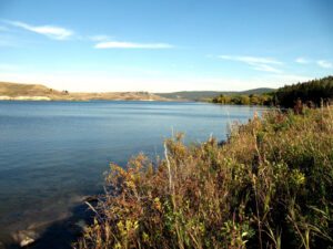 Alberta’s Secret Mountain Lake Escape—Why Elkwater Is the Summer Spot